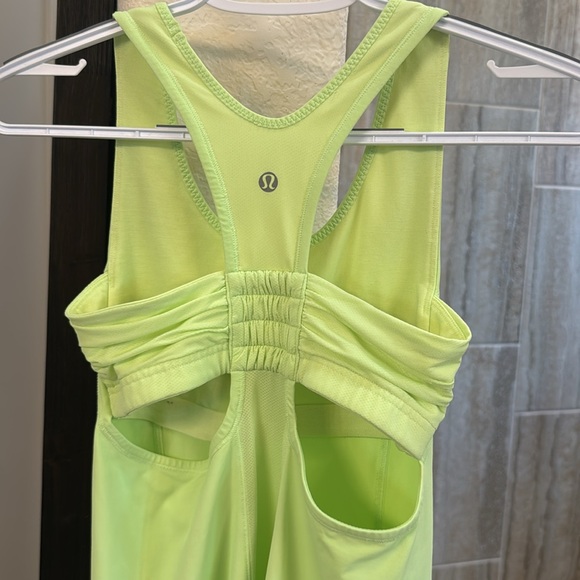 Lululemon Tone It Tank Bright Yellow / Green
Size 4 - Picture 7 of 14